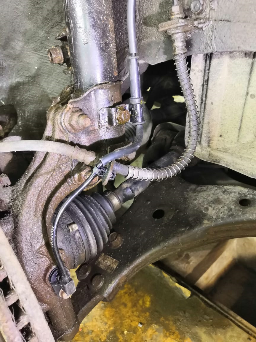 Установлен — KIA Ceed (1G)