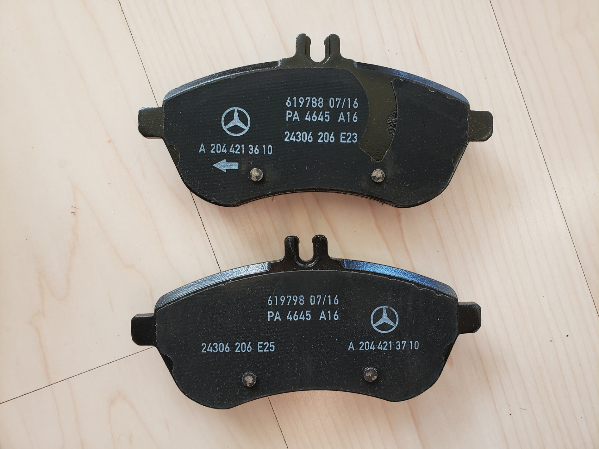 Передние тормозные колодки +диски Mercedes C 180 AMG-пакетV.2 ...