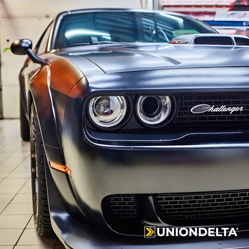 Лобовое стекло Dodge Challenger под надежной защитой пленки DELTAPLEX®  Series — UNIONDELTA на DRIVE2