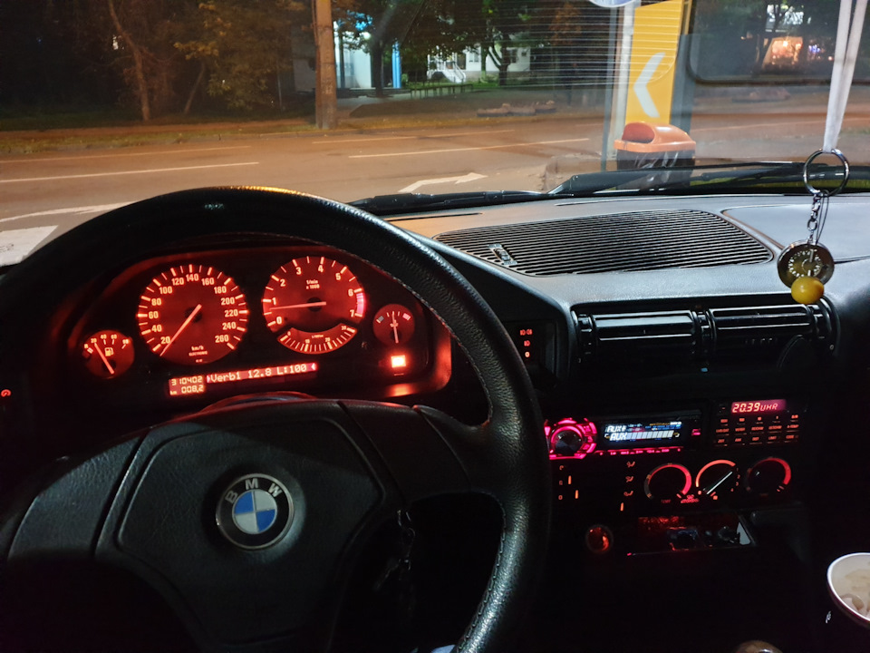 Полный щиток и б.к + рукоятка с кнопкой)))) — BMW 5 series (E34), 2 л ...