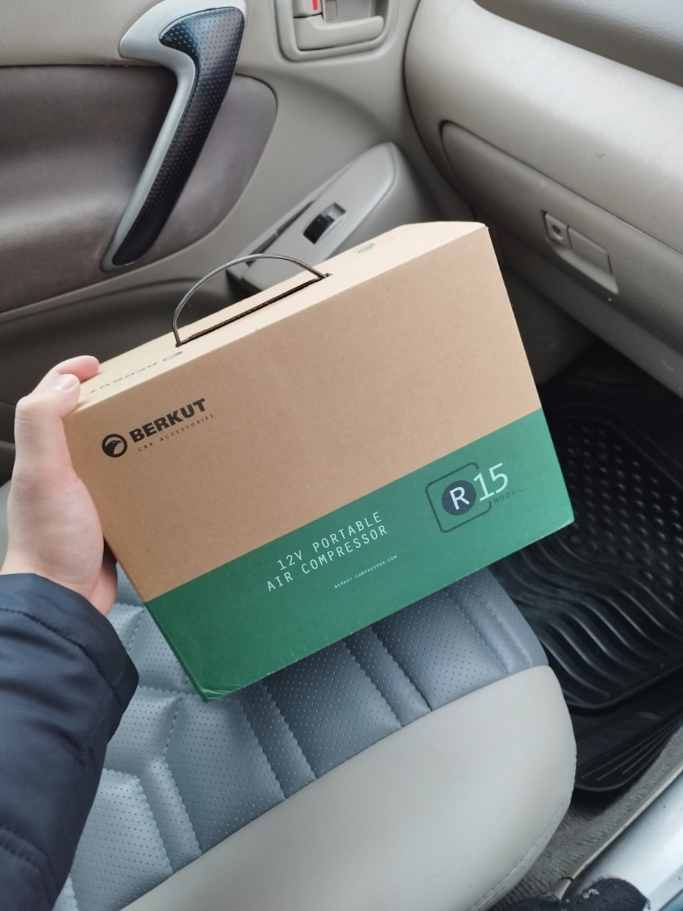 Новый автомобильный компрессор — Skoda Octavia A7 Mk3, 1,4 л, 2013 года ...