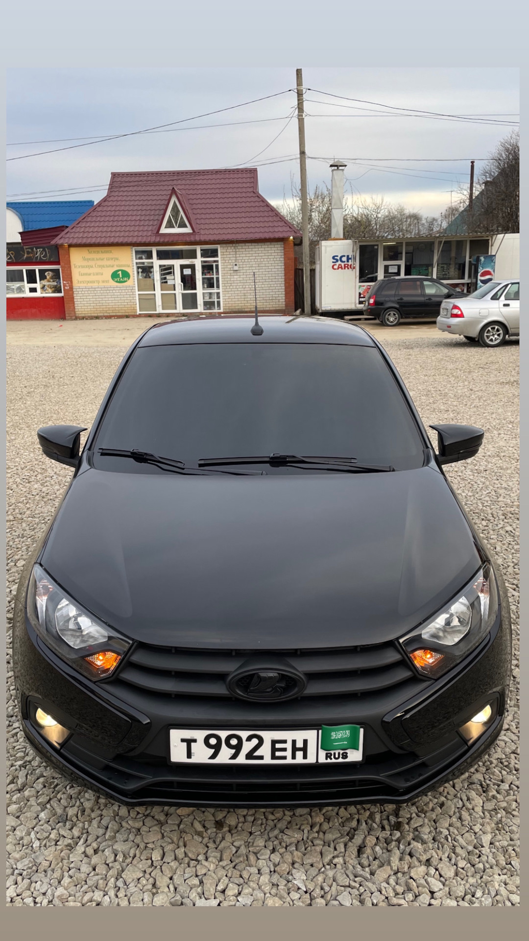 Внешний вид гранта фл — Lada Гранта (2G) FL, 1,6 л, 2022 года ...
