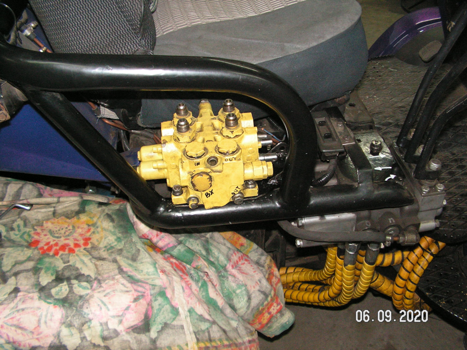 Фото в бортжурнале Самодельный минитрактор