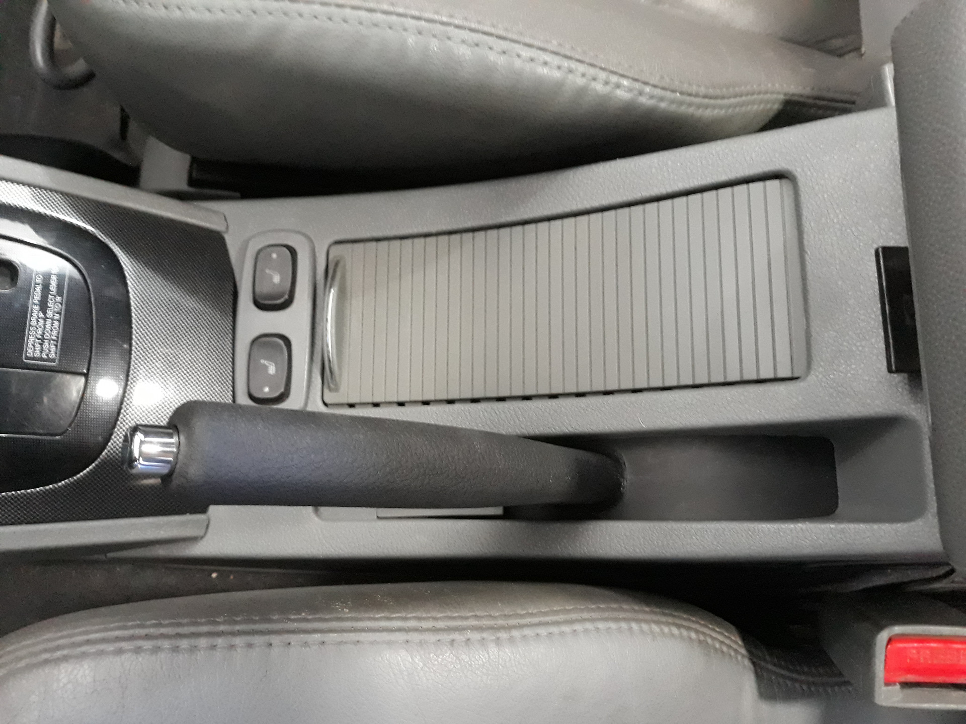 Ручка ручного тормоза от Buick Excelle в мою Оптрочку - Chevrolet Lacetti Sedan,