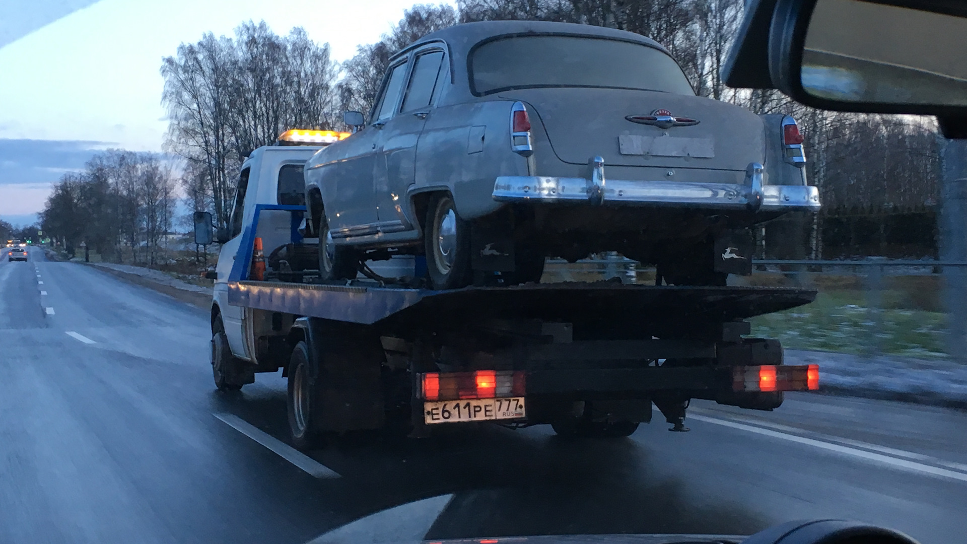 ГАЗ 21 2.4 бензиновый 1960 | 🦌 «Машина как песня» на DRIVE2