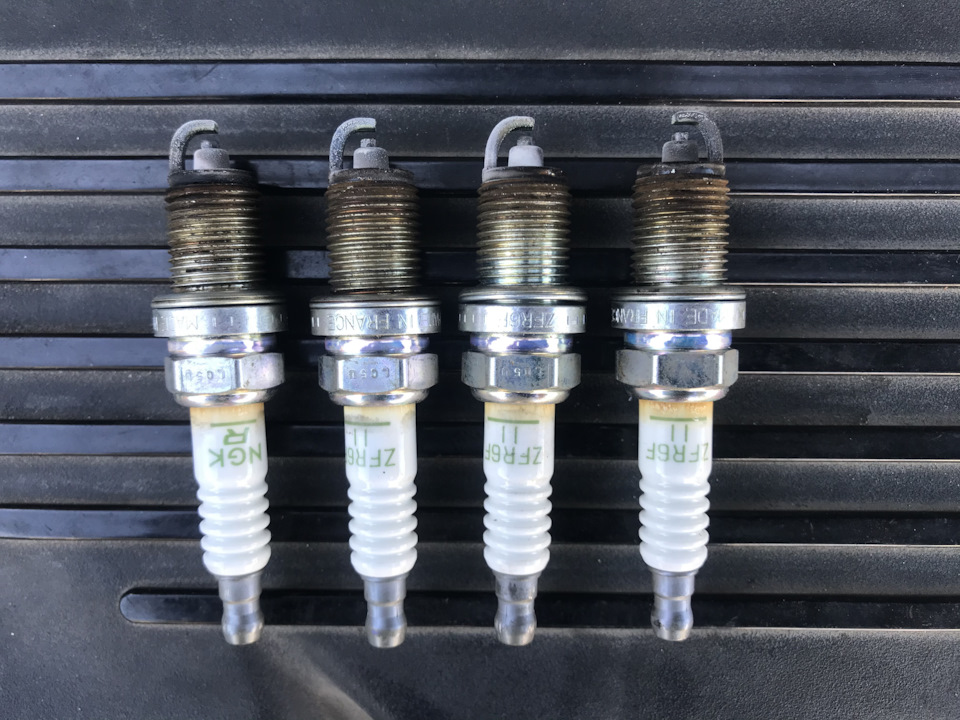 Менять свечи? (Ищу решение вопроса, почему с утра не заводится с ...