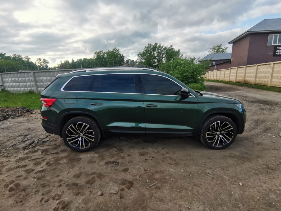 Kodiaq Sirius r19 антрацит