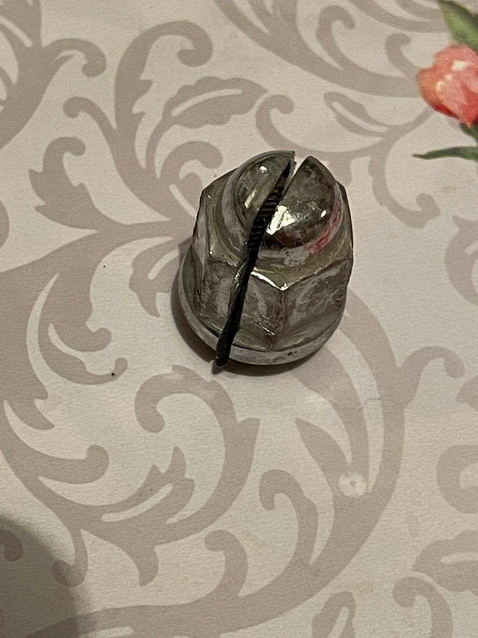 Неожиданность при переобувании — прокручивается шпилька колеса — Suzuki ...