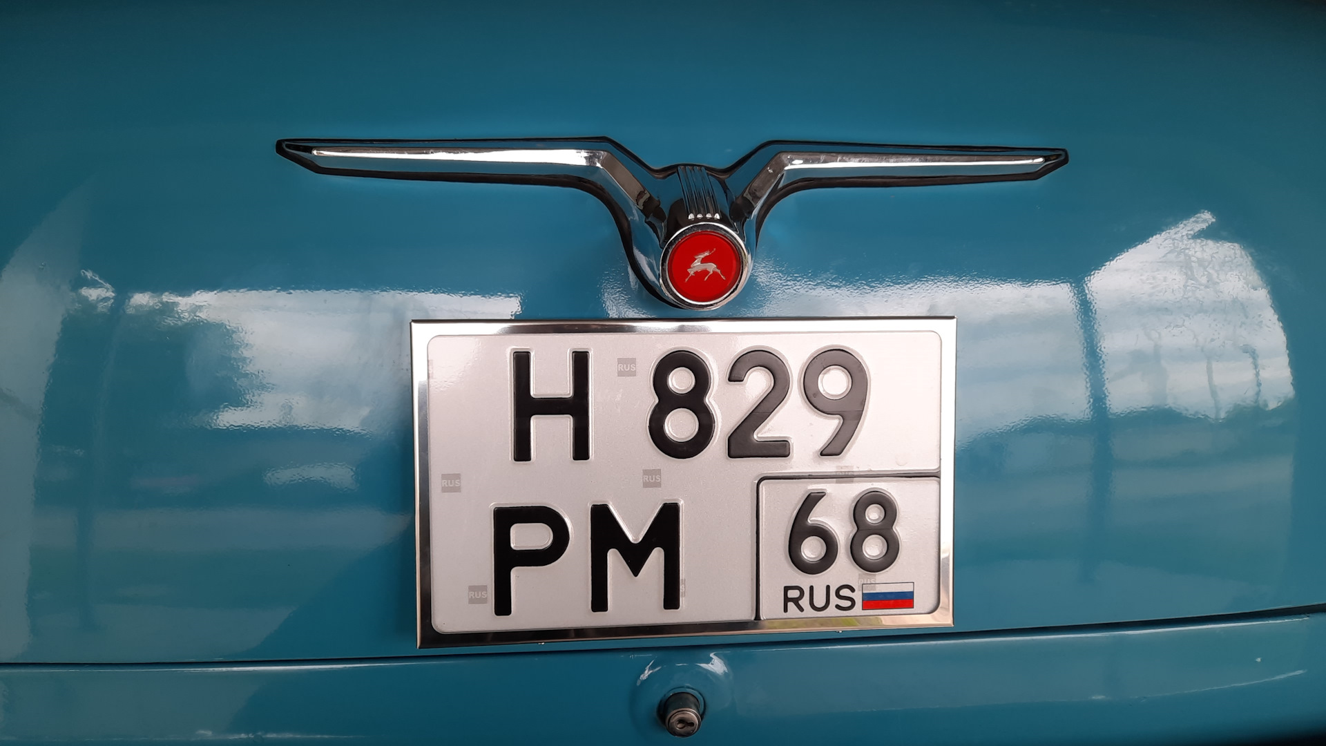 Рамка квадратного номера, нерж — ГАЗ 21, 2,4 л, 1965 года | аксессуары ...