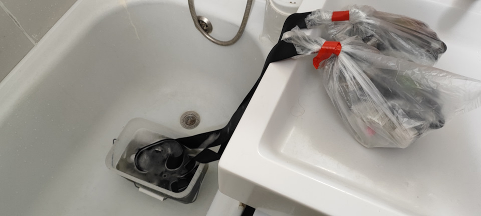 Фото в бортжурнале Mitsubishi Pajero (4G)