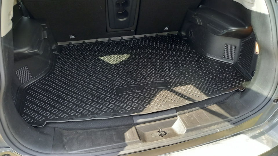 №01 Коврик в багажник — Nissan X-Trail III (t32), 2 л, 2021 года ...