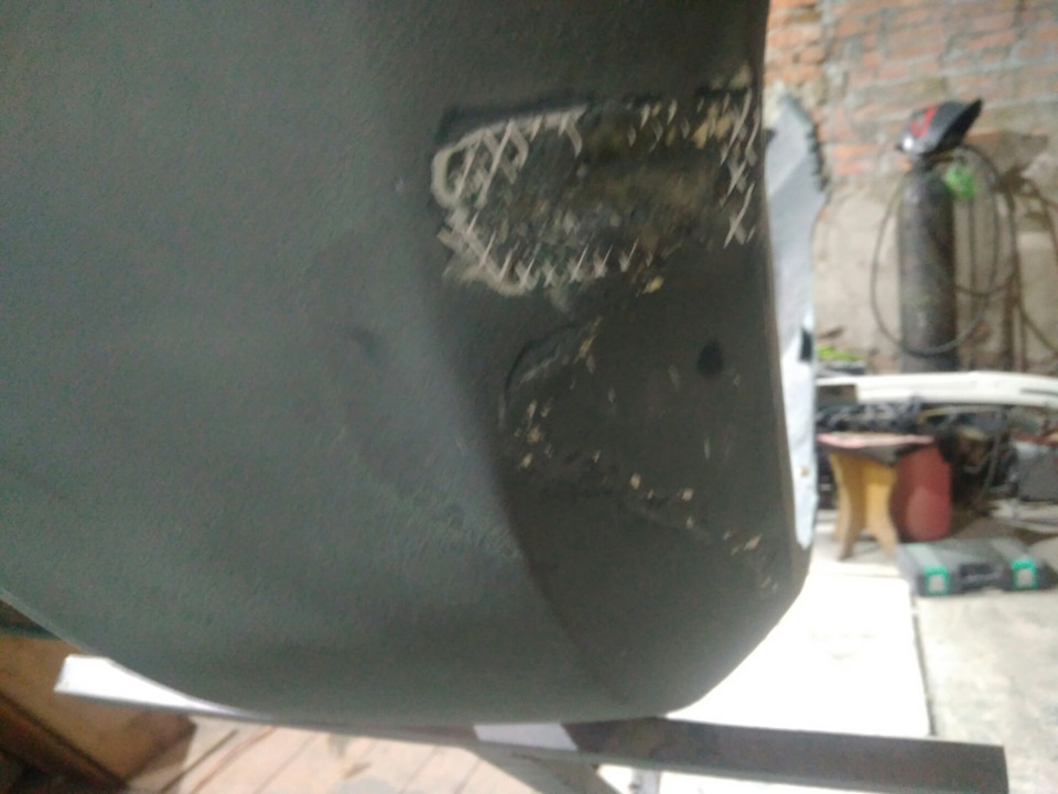 Сварка бампера — Ford Fiesta (Mk V), 1,4 л, 2005 года | своими руками ...