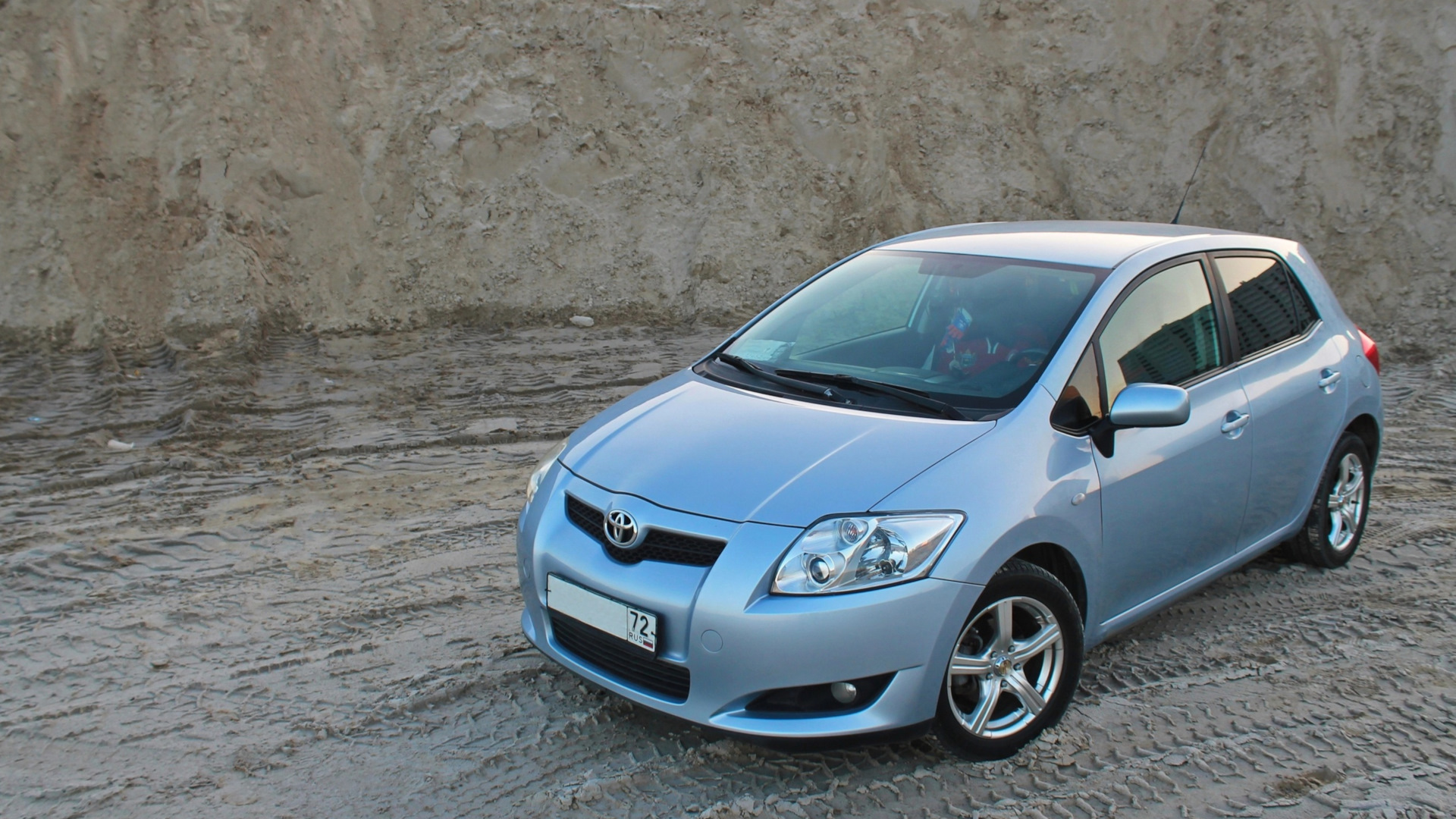 Toyota Auris (1G) 1.6 бензиновый 2007 | на DRIVE2