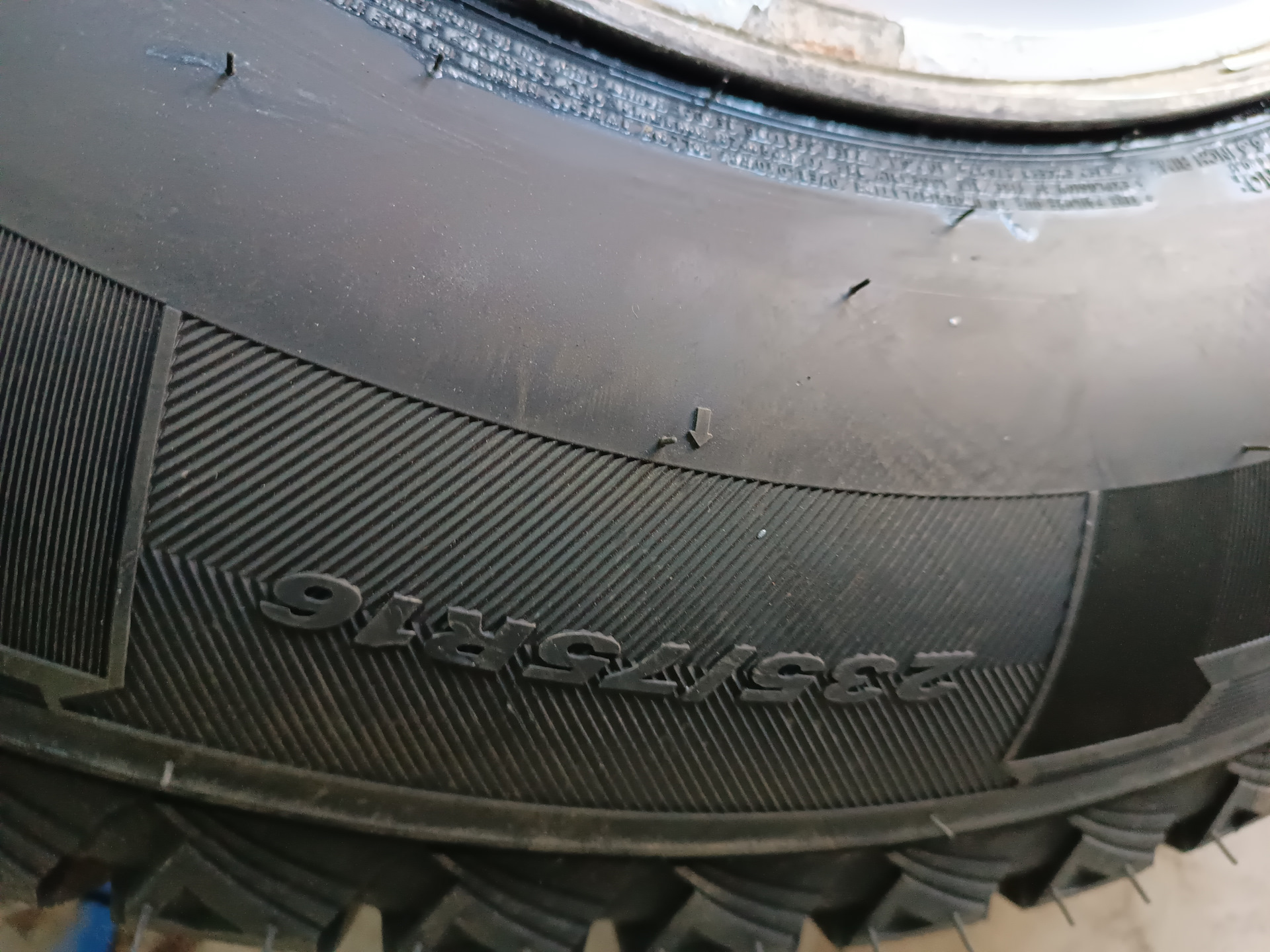Замена шин зимних — SsangYong Rexton W (3G), 2,7 л., 2012 года | шины ...