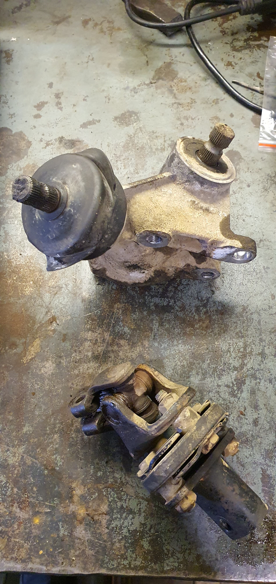 Замена крестовинки нижнего рулевого вала Ховер Н2 — Great Wall Hover, 2 ...