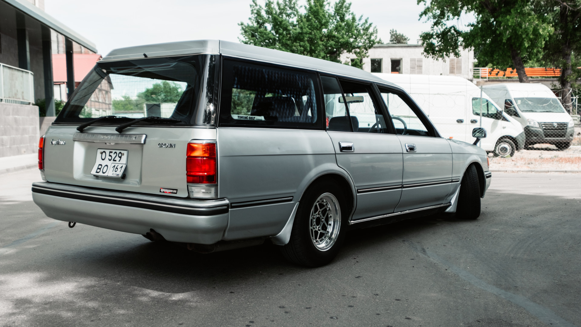 Продажа Toyota Crown Wagon (S130) 1989 (бензин, АКПП) — с историей  обслуживания — DRIVE2.RU