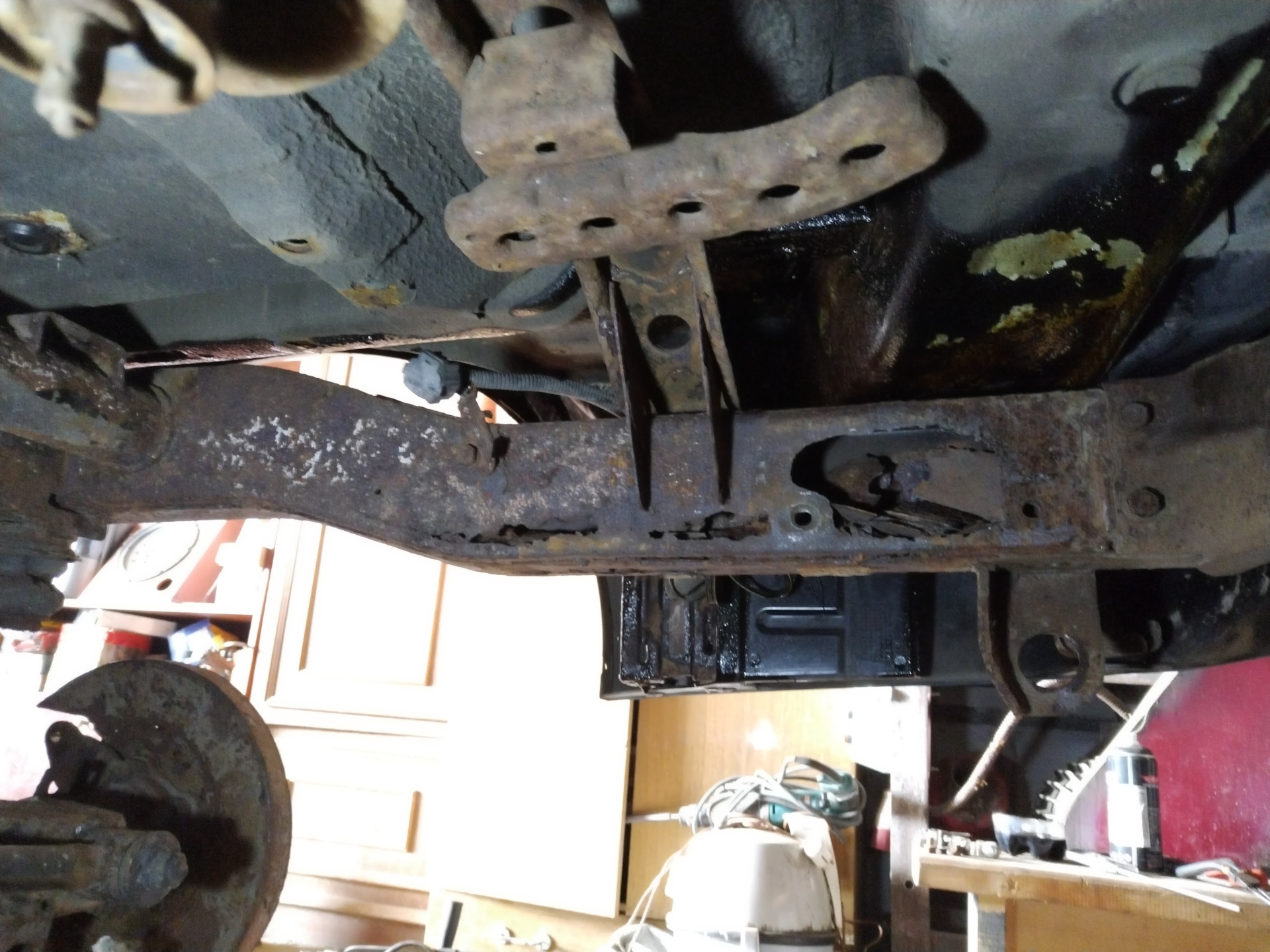 Замена гофр и небольшой ремонт рамы — KIA Sorento (1G), 3,5 л, 2006 ...