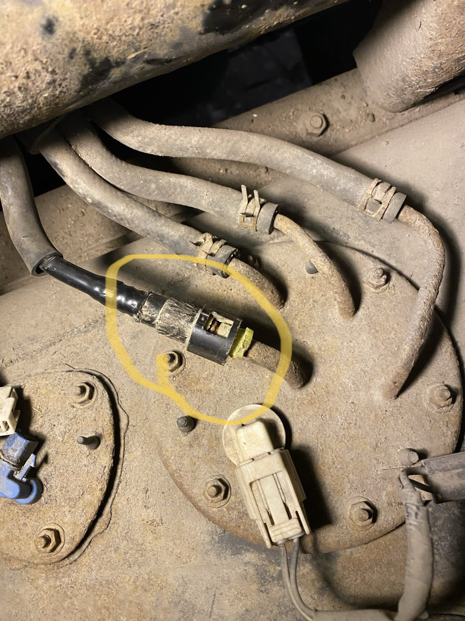 Нужна помощь — Mitsubishi Pajero (2G), 3,5 л, 1998 года | просто так ...