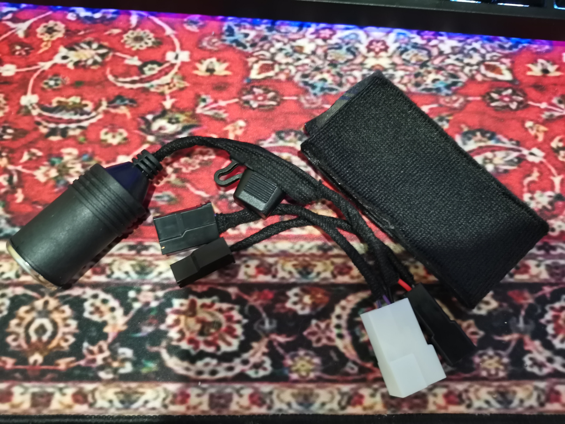 Подключение регистратора к плафону + замена воздушного фильтра ...