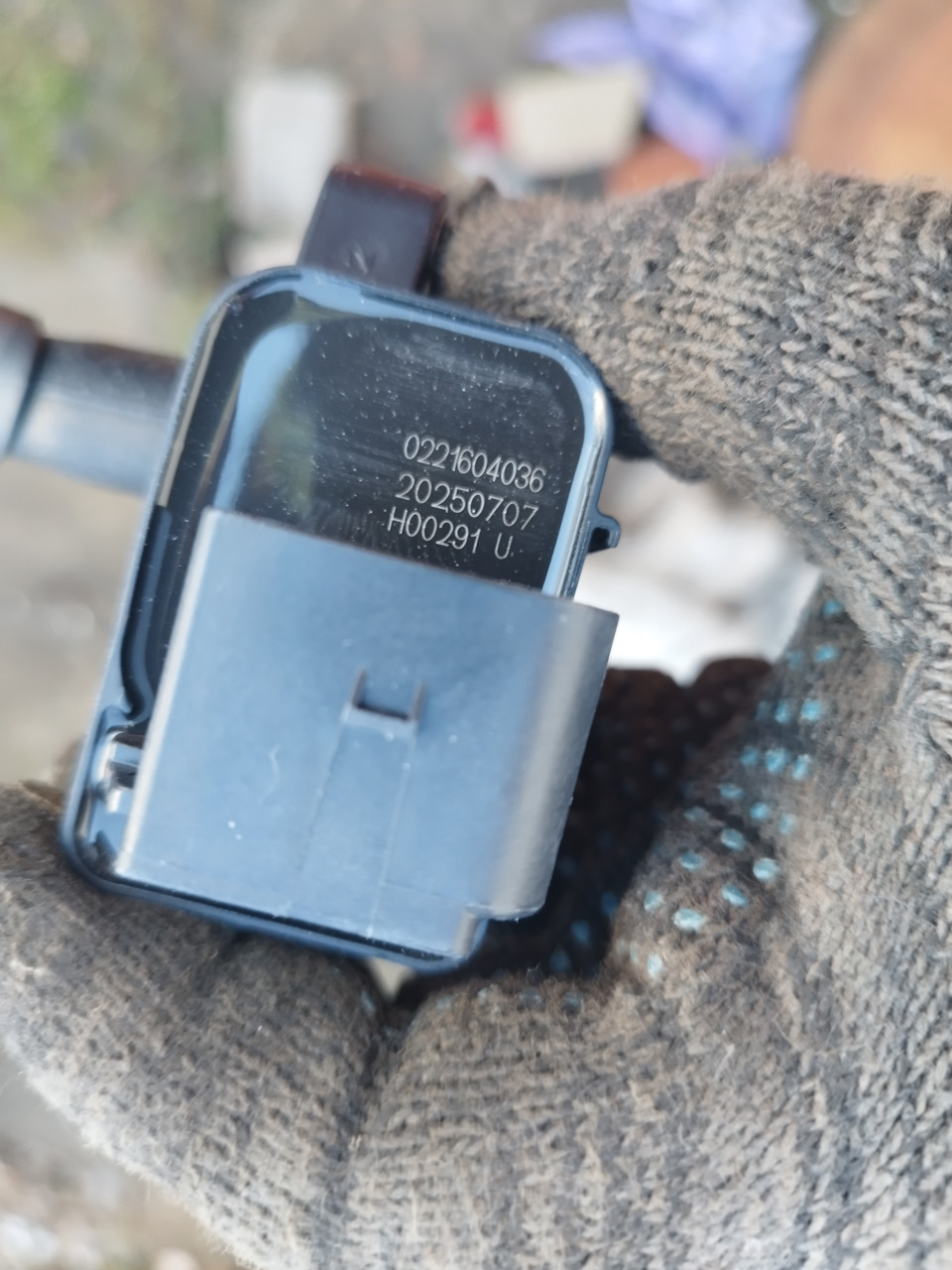 маркировка выполнена по — другому — Mercedes-Benz B-Class (W246). Запчасти на фото: 0221604036