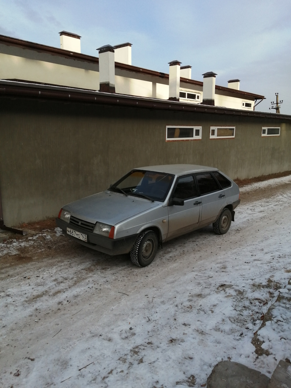 Первый снег и встреча в потоке машины с такими же номерами) — Lada 21093,  1,5 л, 2001 года | просто так | DRIVE2