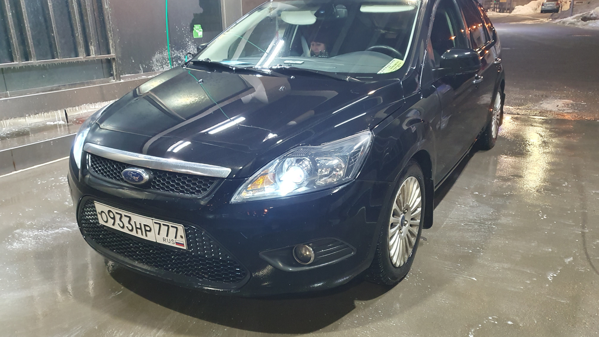 Продажа Ford Focus II Hatchback 2010 (бензин, АКПП) — с историей  обслуживания — DRIVE2.RU