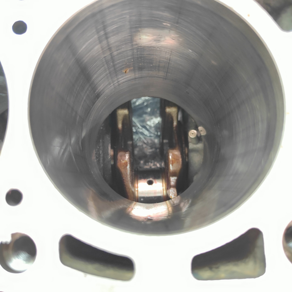 наборное маслосъемное 4 цилиндр без поршня — старый хон — Lada 21083