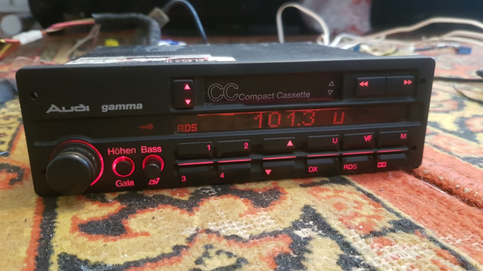 Как подключить штатную магнитолу? — Audi 80 (B4), 2 л, 1993 года ...