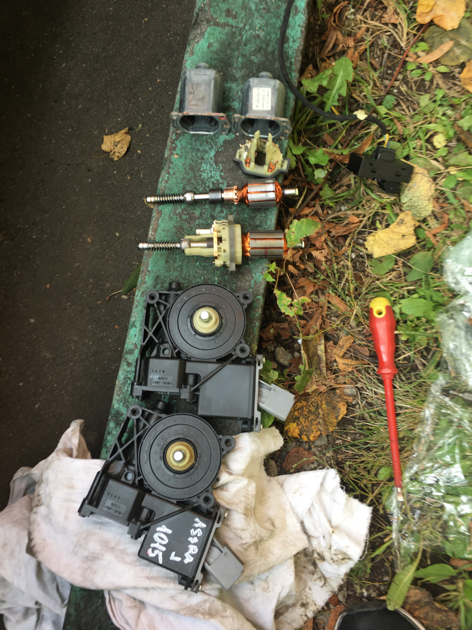 Опять про мотор стеклоподъемника и лайфхак — Opel Astra J, 1,6 л, 2012 ...