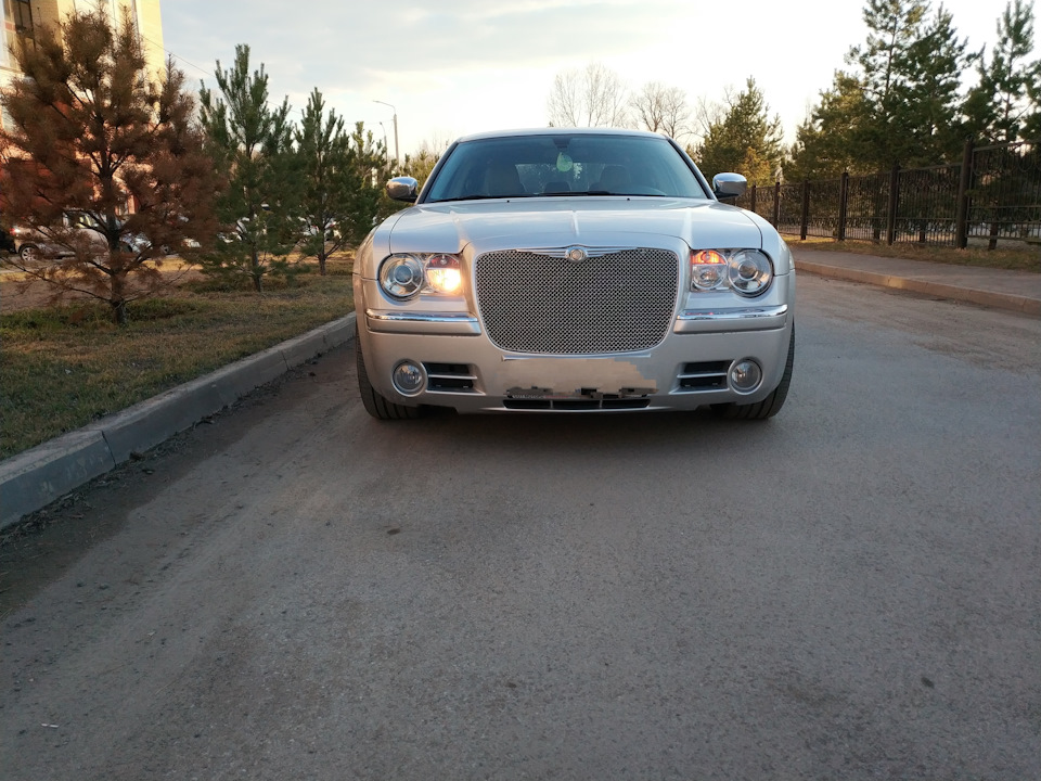 Chrysler 300c 5 7