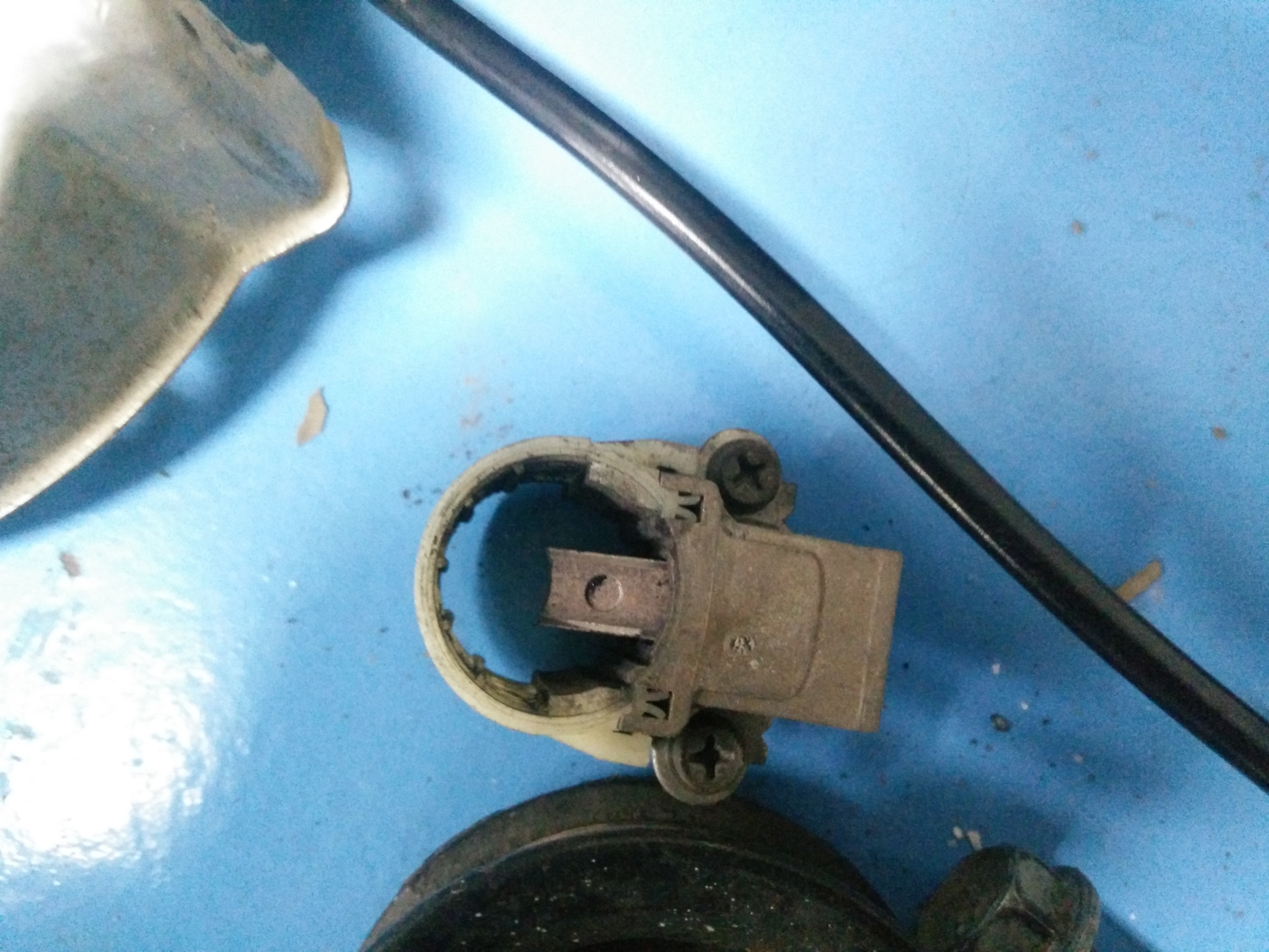 Контактные кольца и подшипники генератора — Toyota Sprinter (110), 1,5 ...