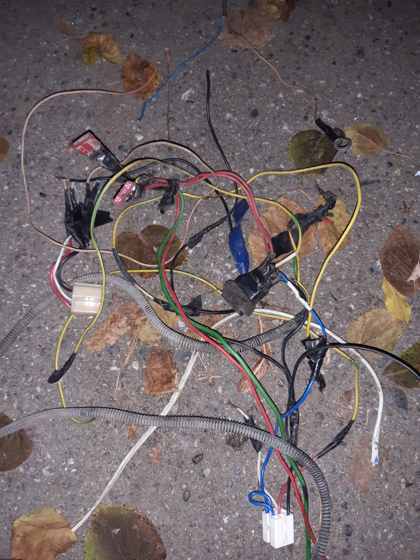 Переделка ПТФ — Toyota Caldina (190), 1,8 л, 1994 года | своими руками ...