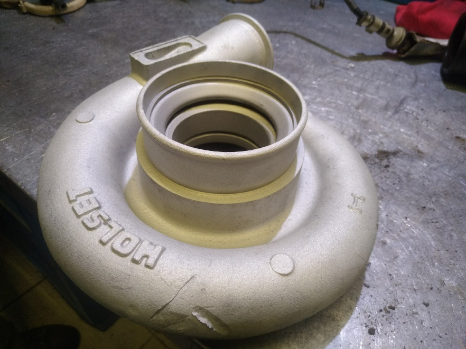 Ремонт турбокомпрессора с автомобиля Iveco Stralis 2009 года, г. Рязань ...