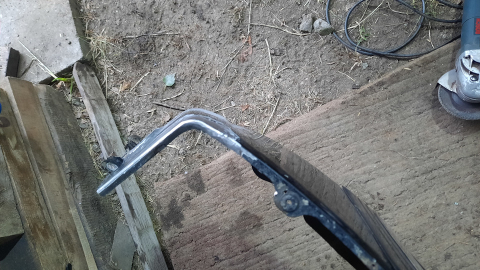 Тут и дыра заделана — Toyota Land Cruiser 100