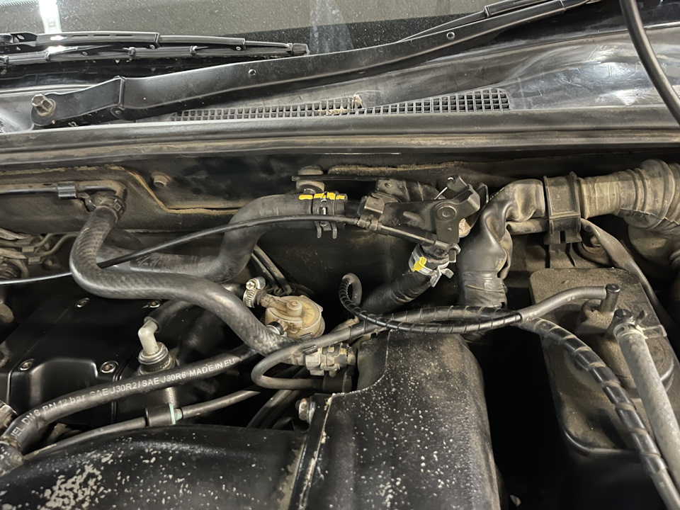 29. Шланги и краник печки — Toyota Crown (S140), 2,5 л, 1993 года ...