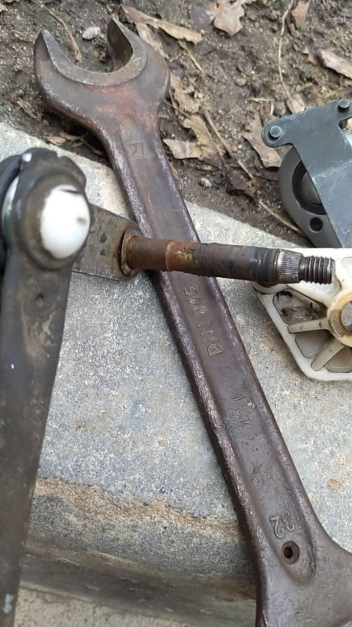 Скрип стеклоочистителей. — Suzuki Ignis II, 1,3 л., 2004 года | своими ...