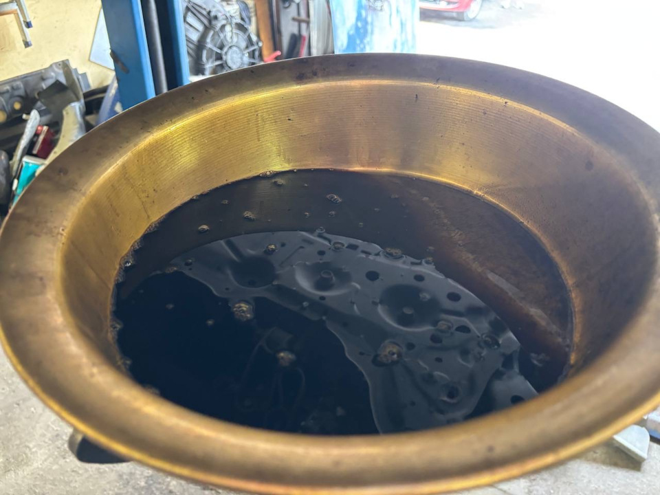 Фото в бортжурнале Toyota C-HR