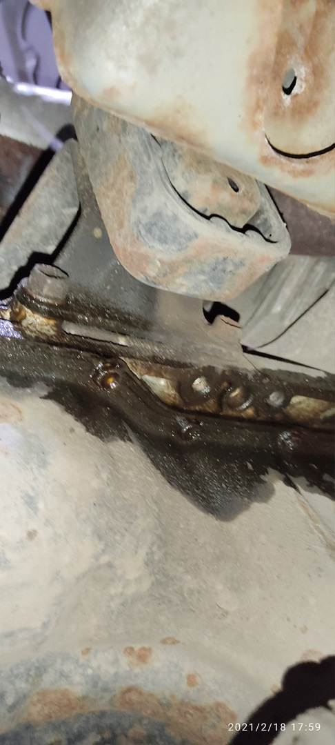 Давит масло из под фильтра… — Suzuki Jimny (1G), 1,3 л, 2008 года ...