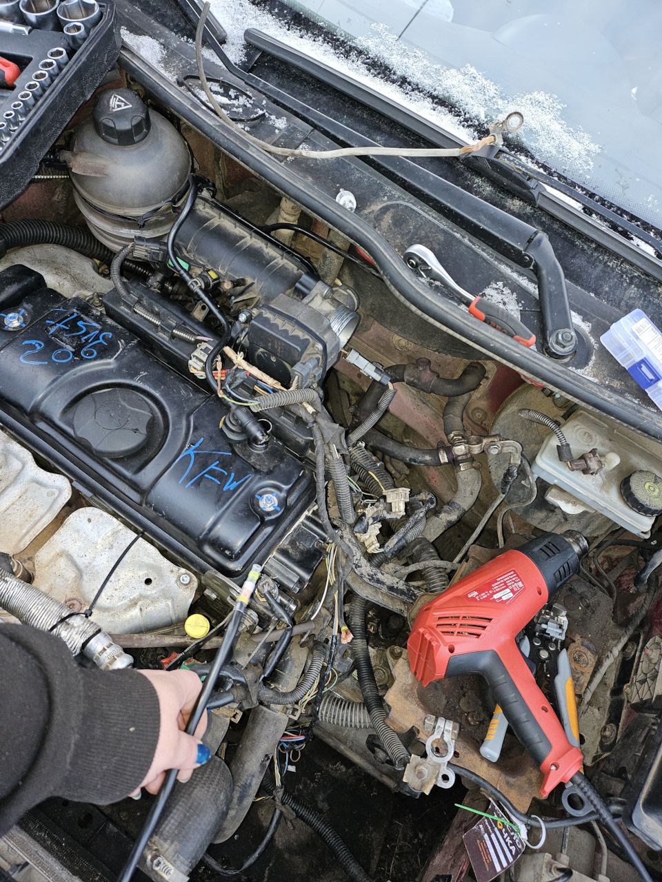 Замена радиатора и не только — Peugeot 206, 1,4 л, 2007 года | своими ...