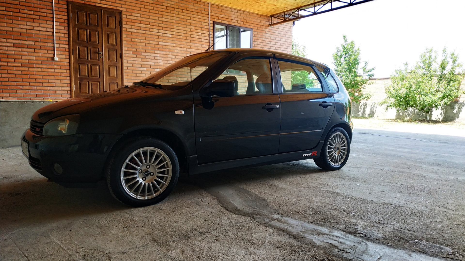 Пороги — Lada Калина Хэтчбек (1G), 1,6 л, 2010 года | тюнинг | DRIVE2