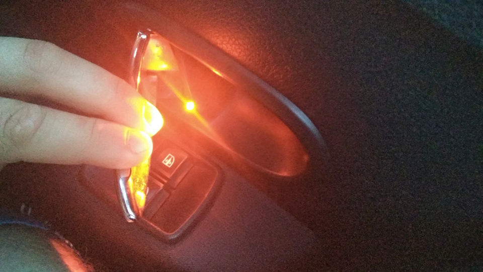 Скоро расскажу "как" — Renault Sandero 2G, 1,6 л, 2015 года ...