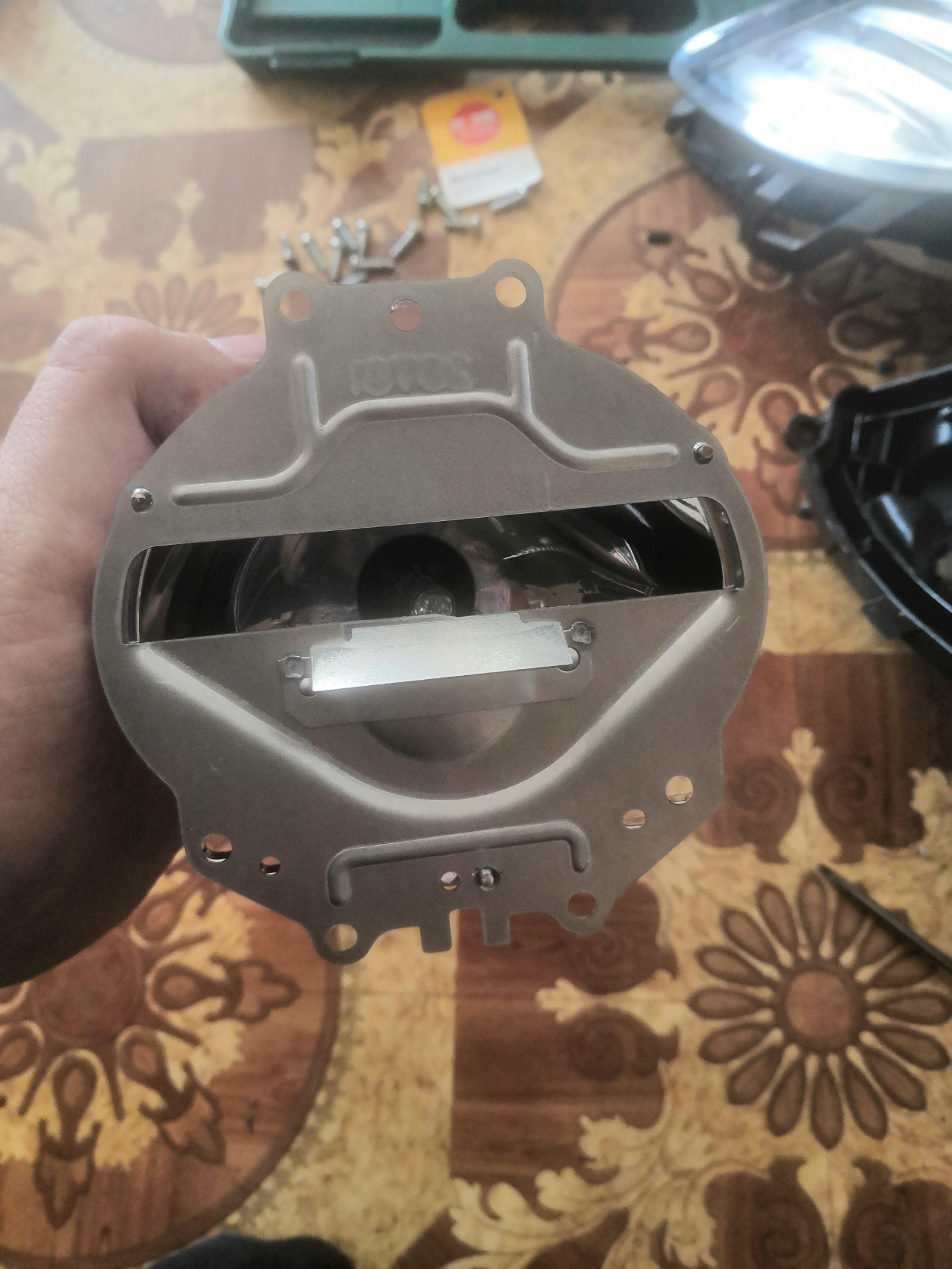 Переделка фар на левостороннее движение — Subaru Legacy (BL/BP), 2 л ...