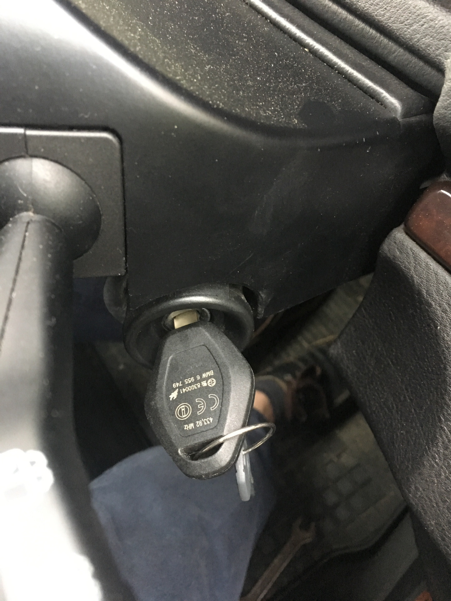 45. Хелпми, замок зажигания — решено! — BMW X5 (E53), 4,4 л, 2006 года ...