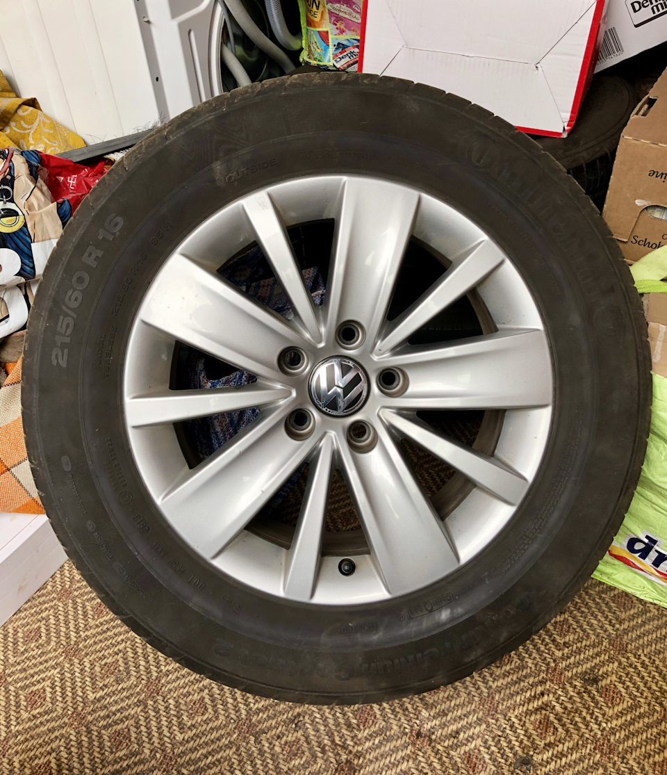 Приехали диски — Volkswagen Passat Variant (B7), 2 л, 2015 года ...
