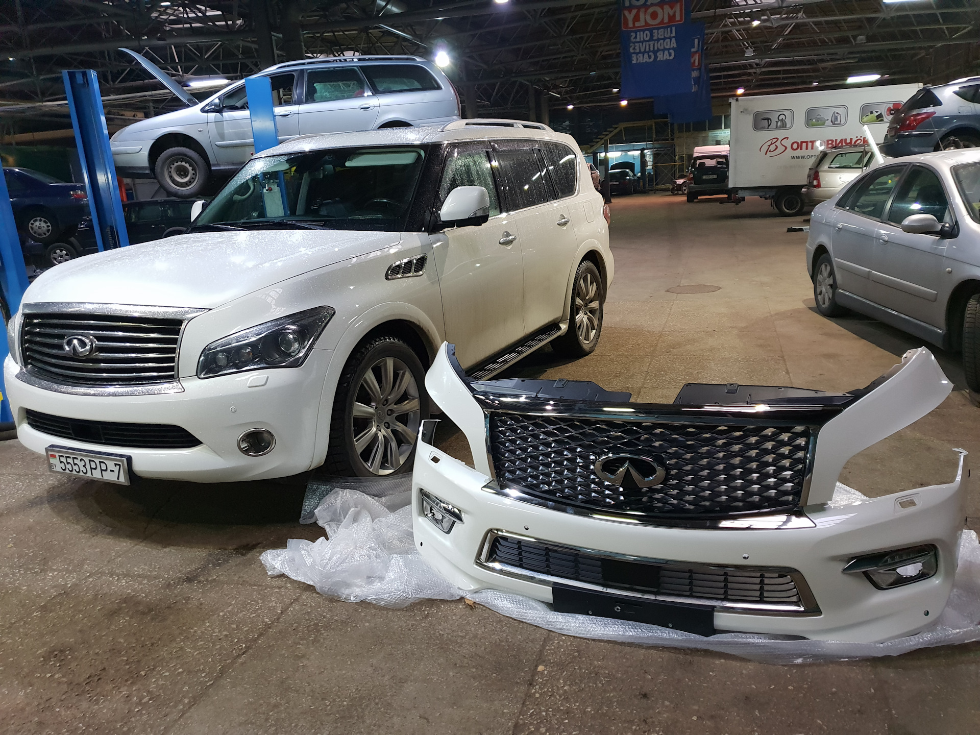 Infiniti qx56 старый