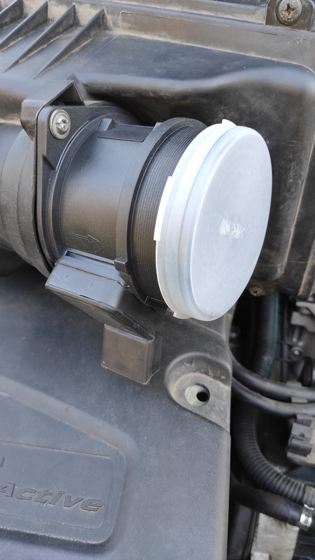 Как заменить расходомер. Счетчик воды. Монтаж счетчика воды. Прибор для опломбировки счетчиков воды. Замена счетчиков воды.