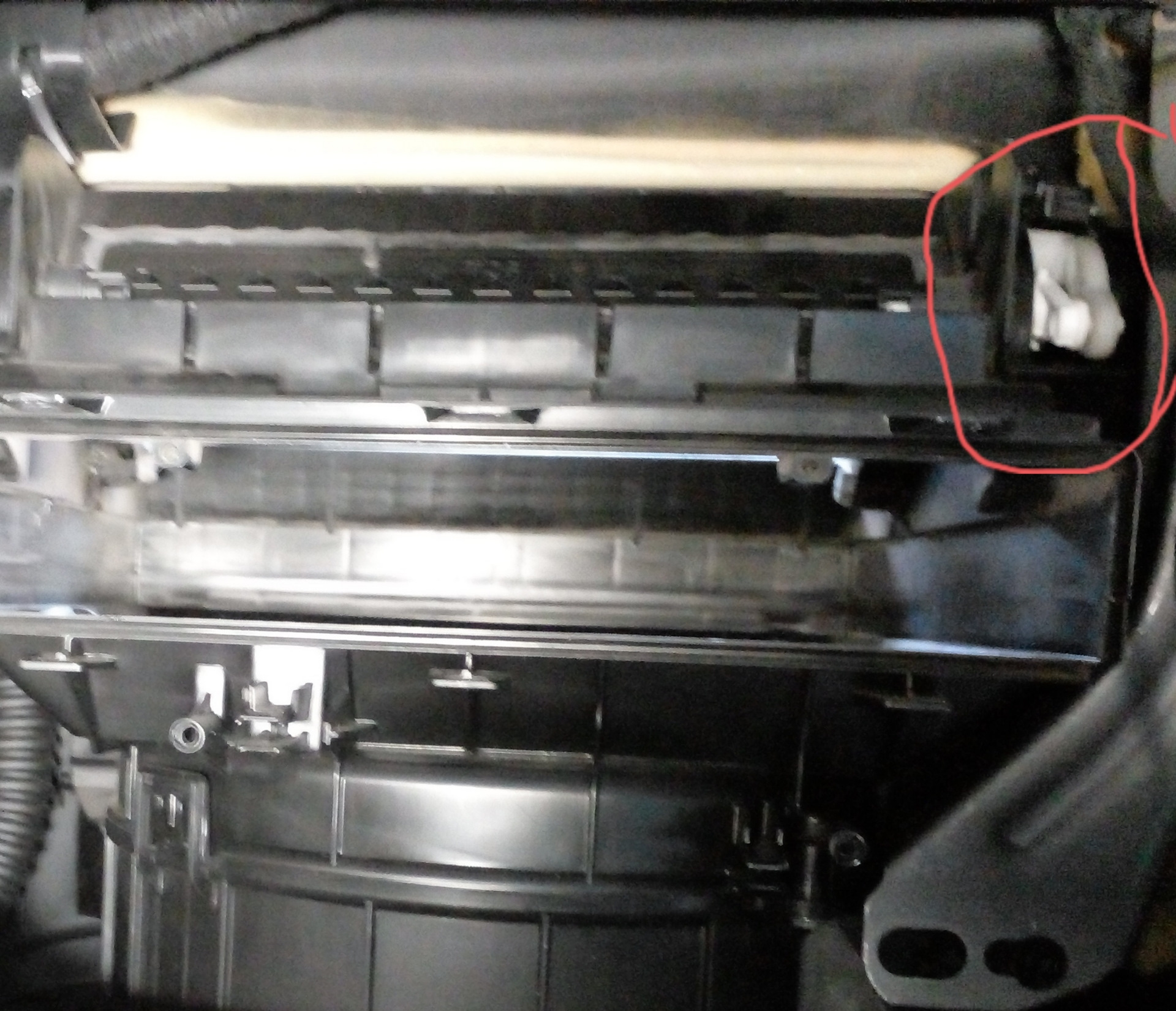 Заслонка рецеркуляции воздуха — Skoda Octavia A7 Mk3, 1,6 л, 2015 года ...