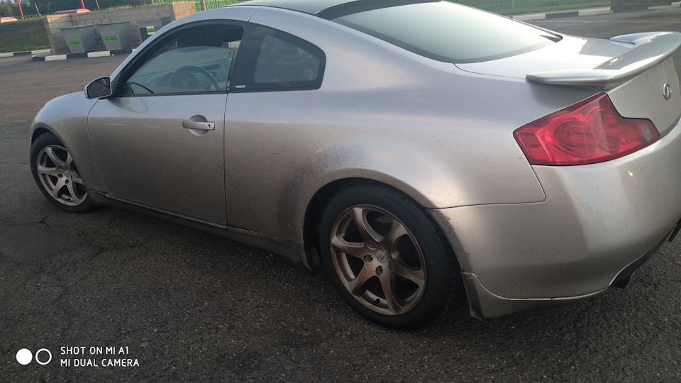 Удаление битума с кузова — Infiniti G35 Coupe, 3,5 л, 2003 года | мойка ...