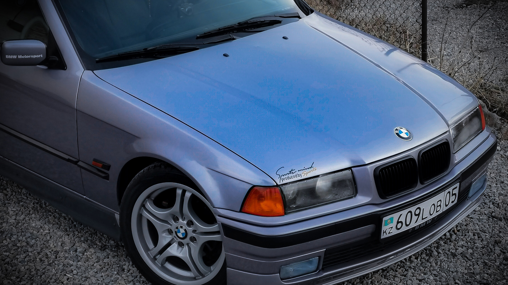 BMW 3 series (E36) 1.8 бензиновый 1994 | Светло-Blue metallic на DRIVE2