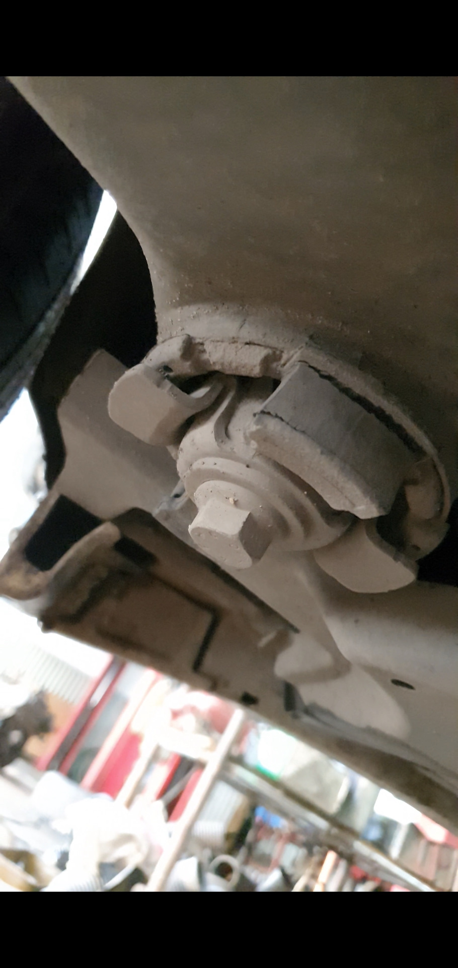 Саленблоки заднего подрамника — Porsche Cayenne (1G) 955/957, 4,8 л ...